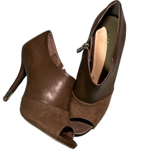 BCBGeneration Ilepsie Peep Toe Heels Size 7.5.  B54 - Picture 2 of 12